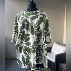 T TAHARI Tropical Print Short Sleeve Top Plus Size 3X